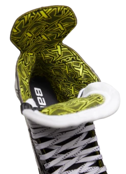 Bauer Vapor X3.5 Senior Roller Skates -Hockey Sale Shop 1060231 RH Vapor X3.5 Skate 0525 clipped 3ee03016 be4a 44a6 81e2 a5567f4e6994