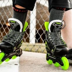 Bauer Mission Lil' Ripper Adjustable Junior Roller Skates -Hockey Sale Shop MISSIONRHLIL RIPPERAdjustableSkateYouth 4a03cd6a cf49 423b 8a09 1876cb41d864